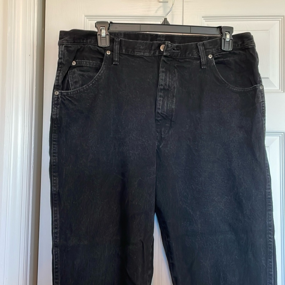 VTG Men’s black Wrangler jeans 40x32. Denim regular fit Cowboy elevated casual